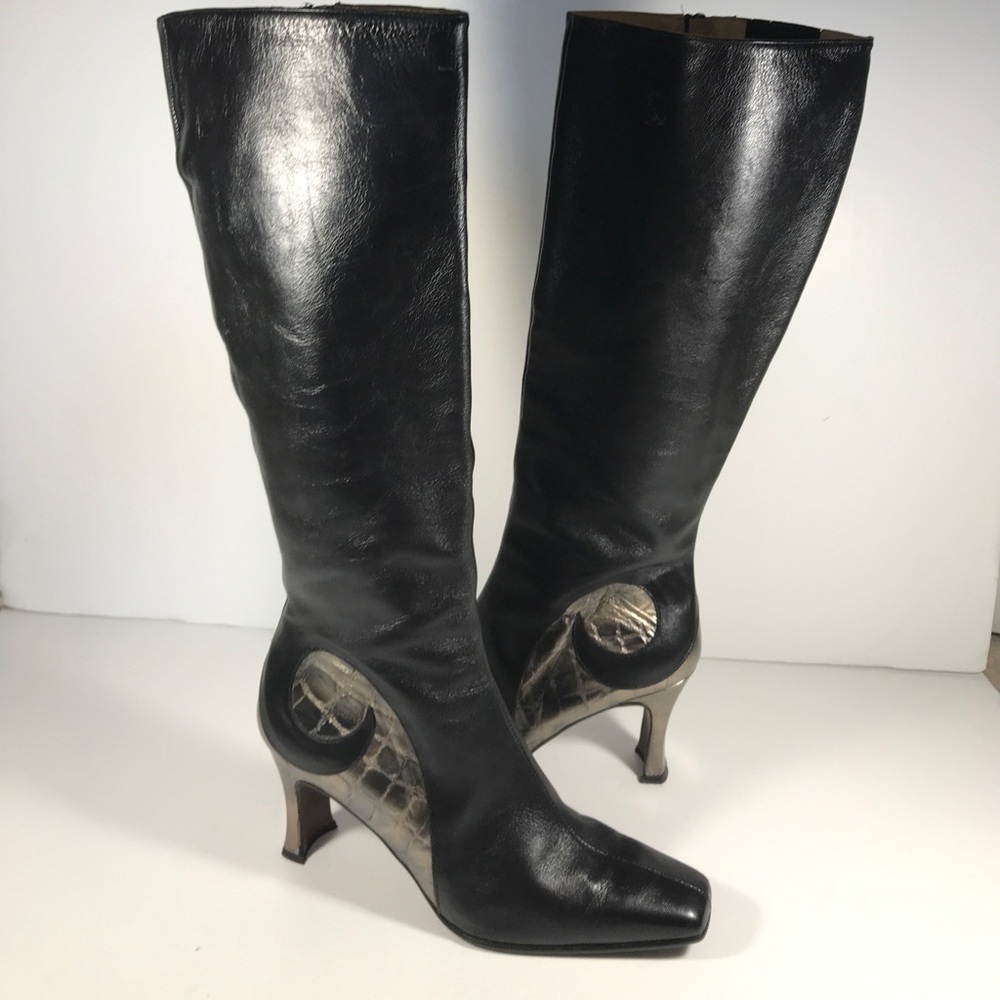 Judi Z Boots black & silver size 8M